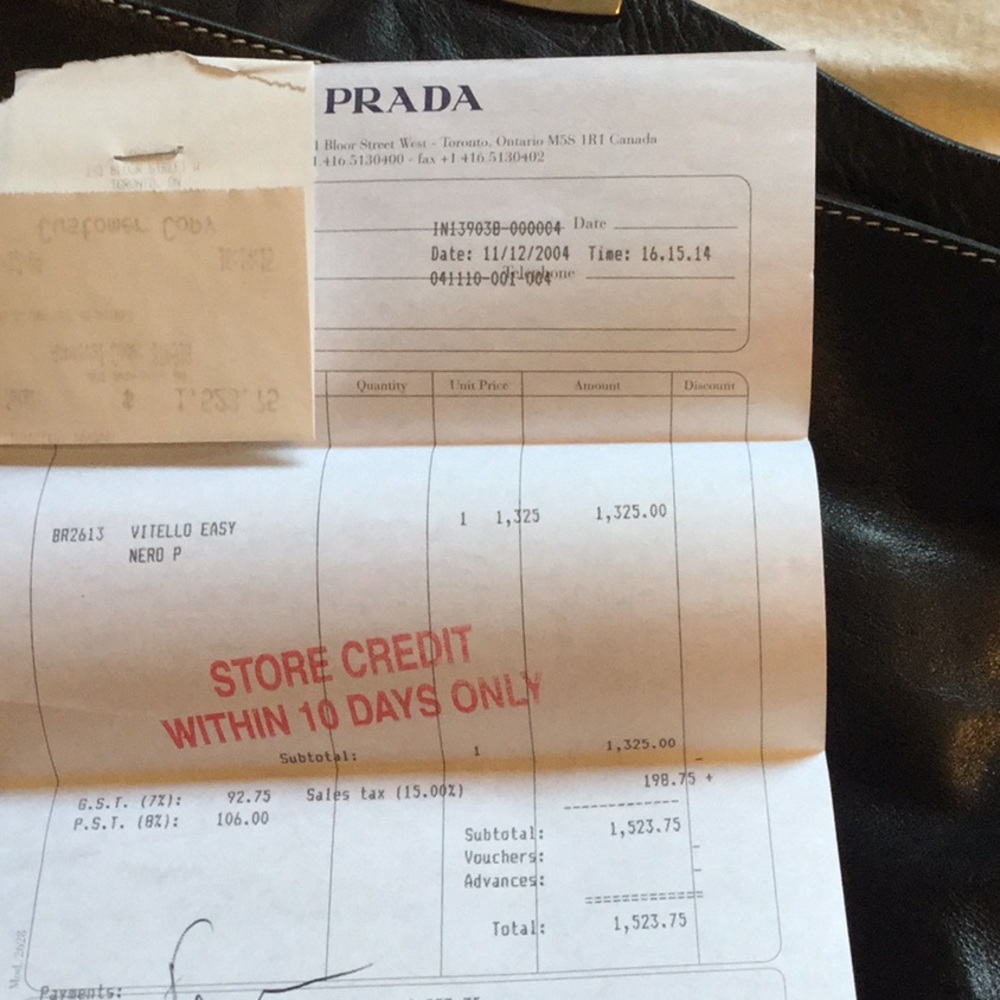 Prada bag - Picture 7 of 11